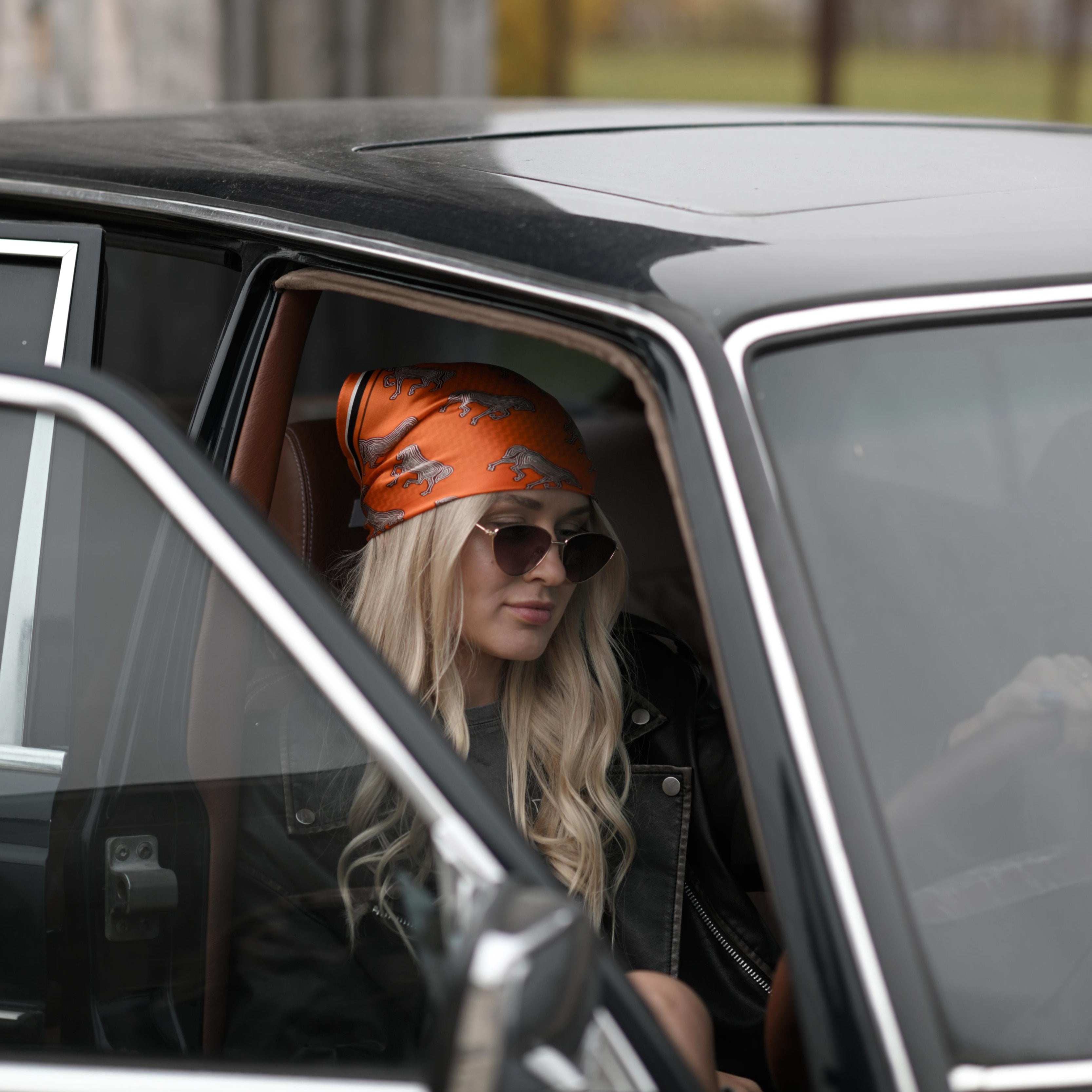 CHARMING_silkineskarele_empoweryou.lt_silkineskarele_empoweressence_moterubendruomene_igalinimas