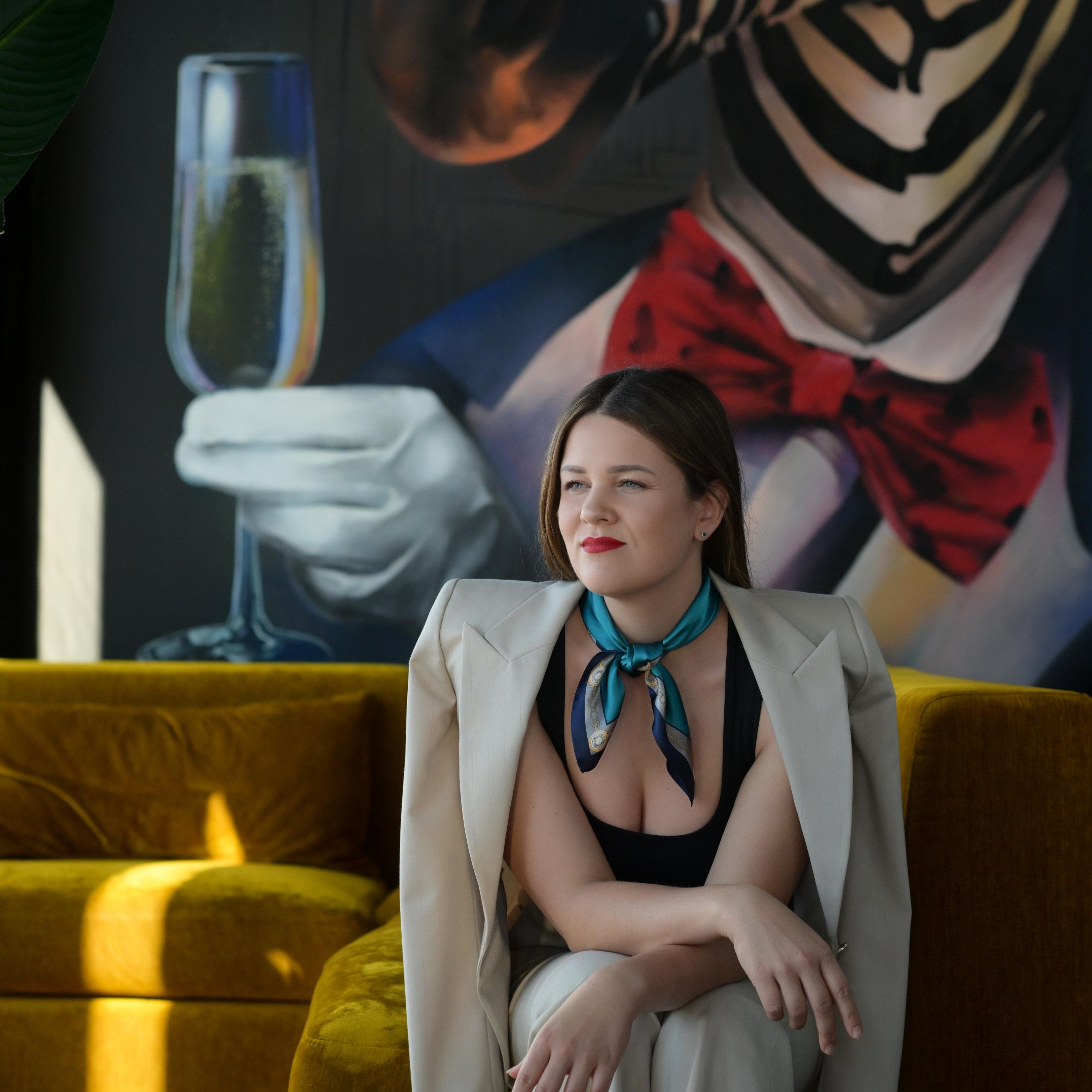 NEW_ERA_silkineskarele_empoweryou.lt_silkineskarele_empoweressence_moterubendruomene_igalinimas_1