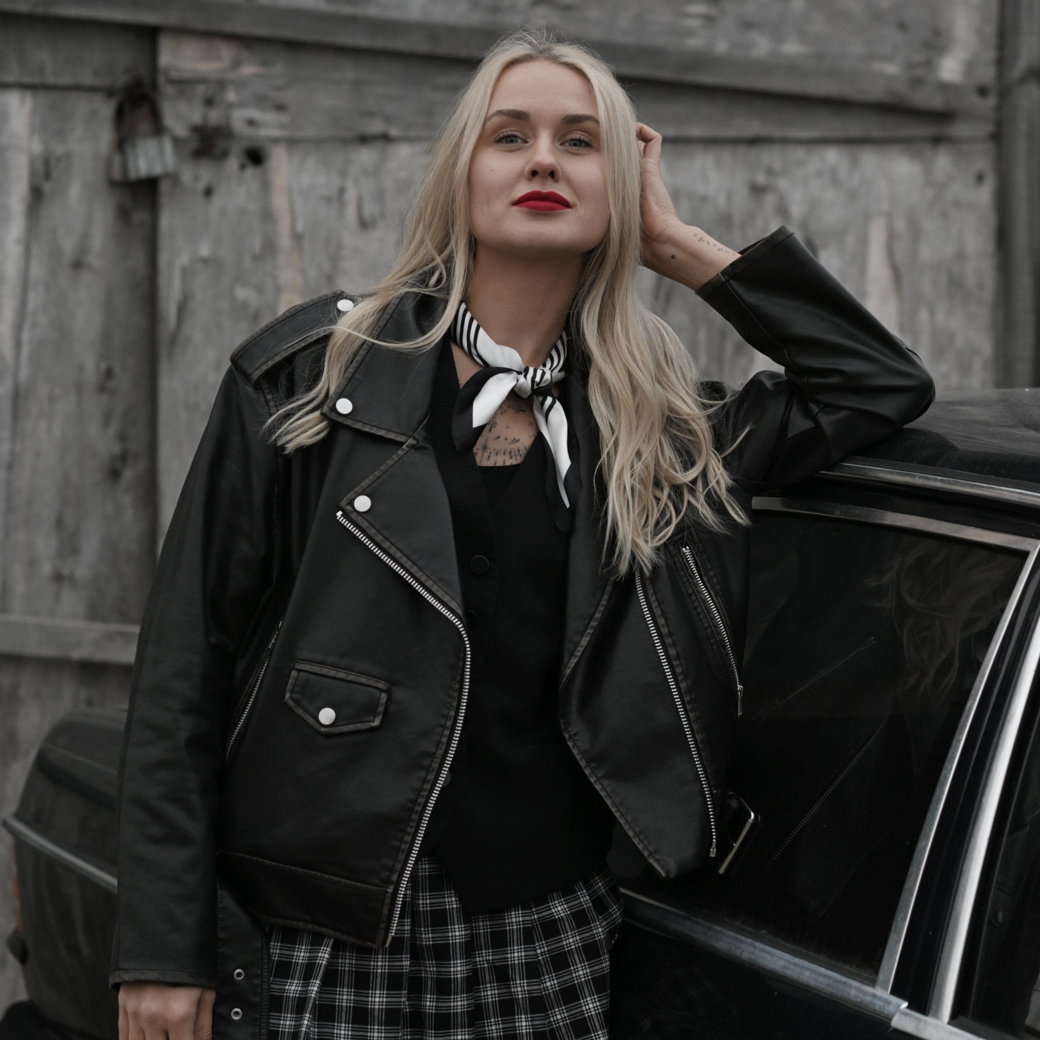 POWER_silkineskarele_empoweryou.lt_silkineskarele_empoweressence_moterubendruomene_igalinimas