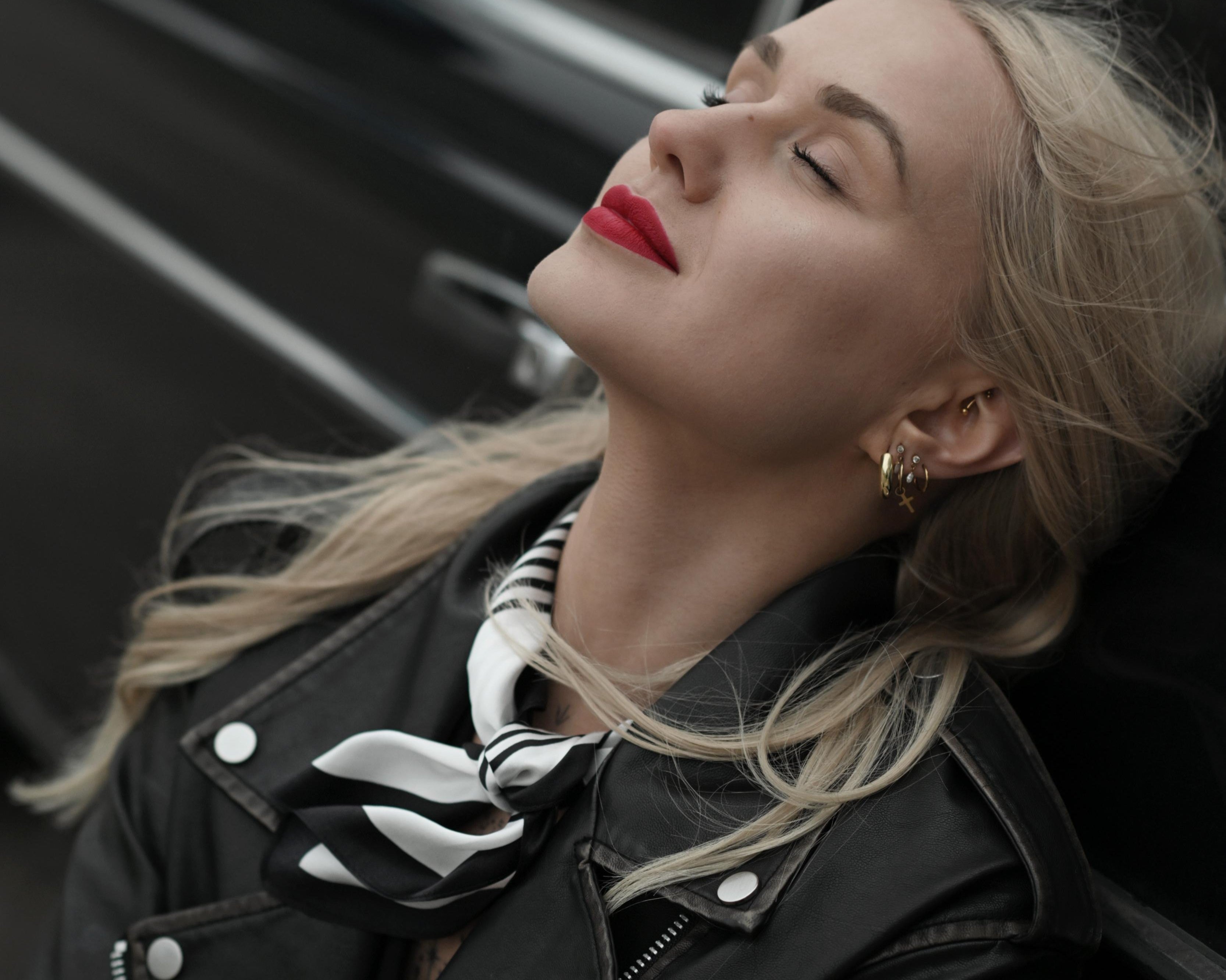 POWER_silkineskarele_empoweryou.lt_silkineskarele_empoweressence_moterubendruomene_igalinimas