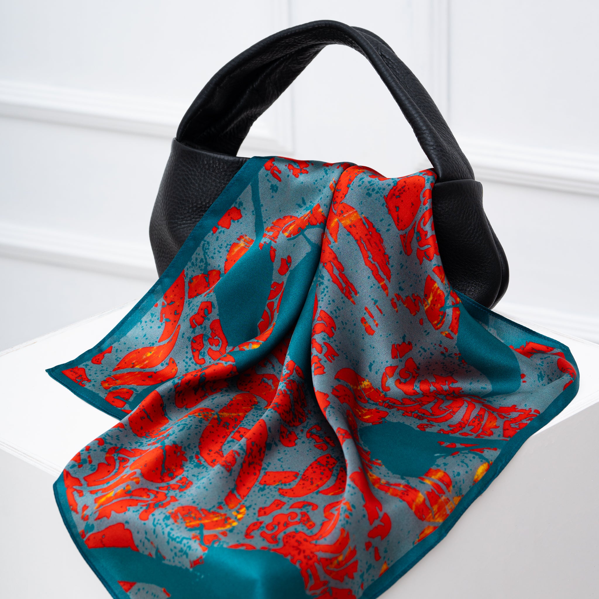 EMPOWERYOU_silkineskarele_empoweryou.lt_silkineskarele_empoweressence_moterubendruomene_igalinimas