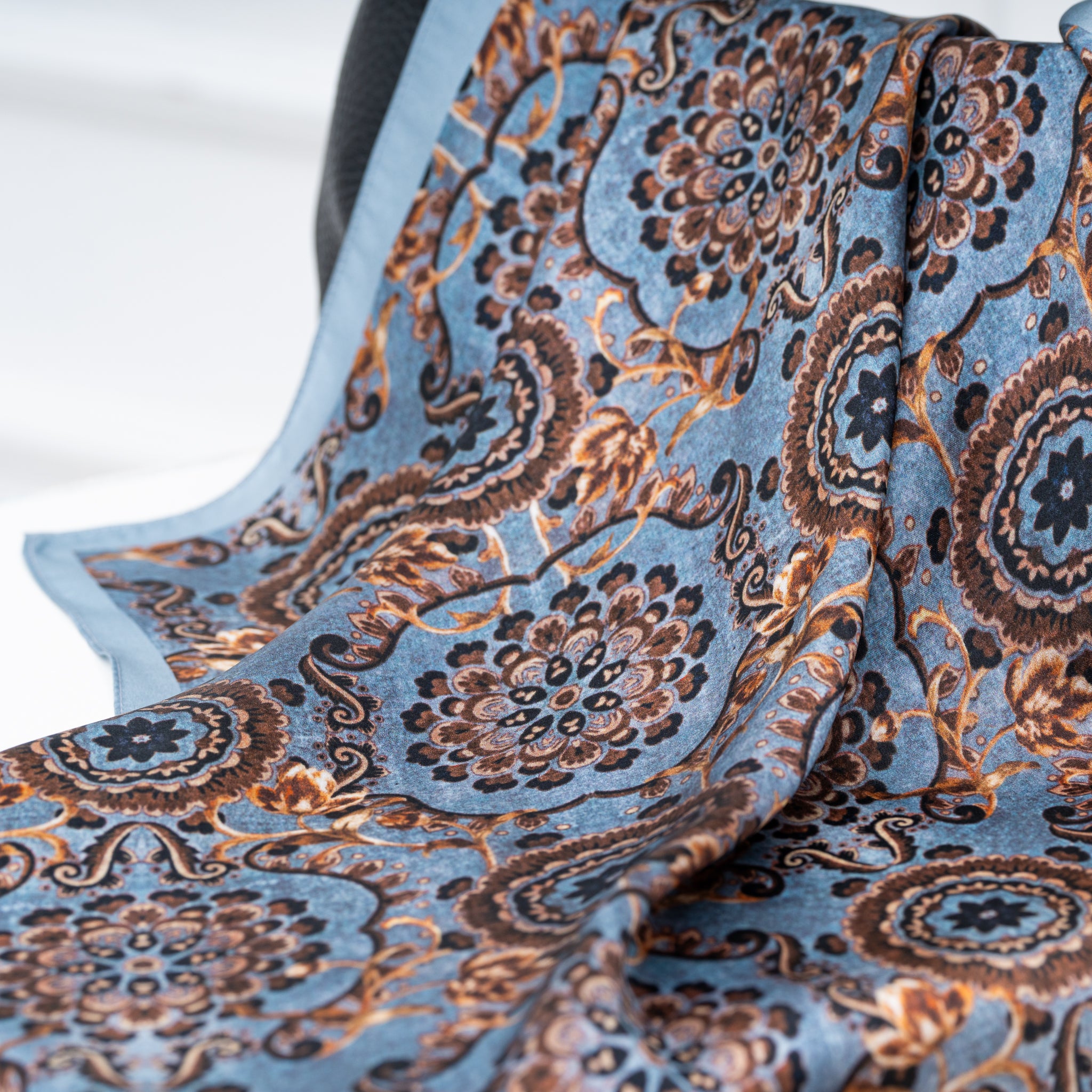 SELF_LOVE_silkineskarele_empoweryou.lt_silkineskarele_empoweressence_moterubendruomene_igalinimas